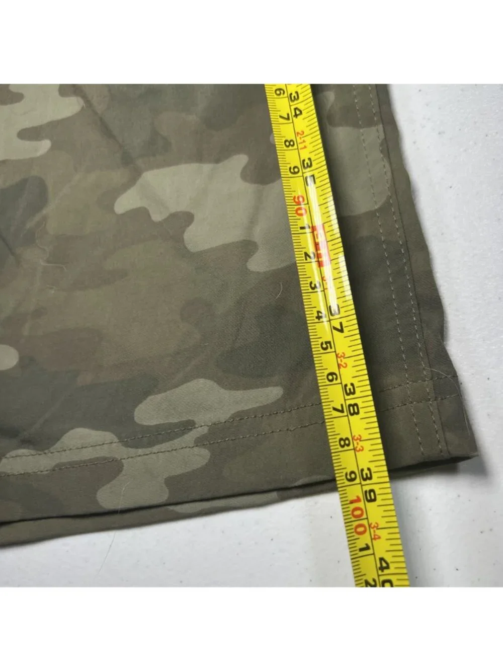 Eddie Bauer Mens First Ascent Camo Cargo Pants Size 36x30 Hiking Stretch